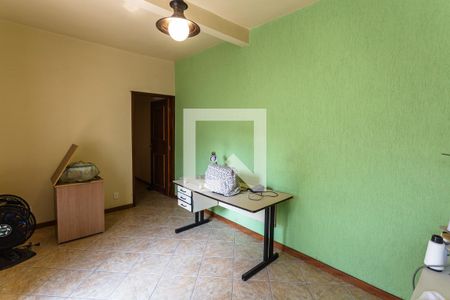 Casa à venda com 300m², 5 quartos e 3 vagasSala da Casa de Fundos