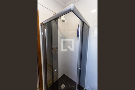 Casa à venda com 300m², 5 quartos e 3 vagasBanheiro da Suíte 1