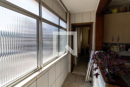 Apartamento à venda com 166m², 2 quartos e 1 vagaÁrea de Serviço