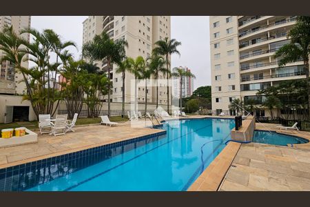 Apartamento para alugar com 95m², 3 quartos e 2 vagasÁrea comum - Piscina