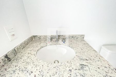 Apartamento à venda com 69m², 2 quartos e 1 vaga Apartamento à venda com 69m², 2 quartos e 1 vagaBanheiro