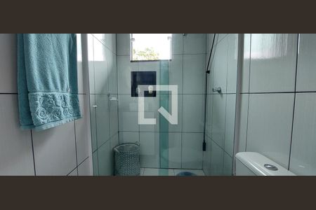 Casa à venda com 183m², 2 quartos e 3 vagas Casa à venda com 183m², 2 quartos e 3 vagasBanheiro Quarto 2 suíte