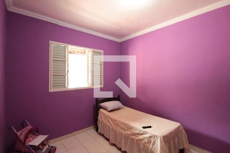 Casa à venda com 60m², 2 quartos e 2 vagasQuarto 2