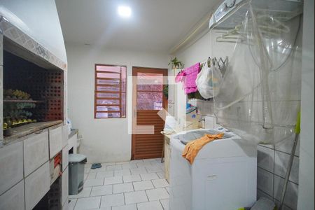 Casa à venda com 249m², 3 quartos e 2 vagas Casa à venda com 249m², 3 quartos e 2 vagasÁrea de Serviço