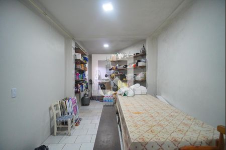 Casa à venda com 249m², 3 quartos e 2 vagas Casa à venda com 249m², 3 quartos e 2 vagasÁrea de Serviço