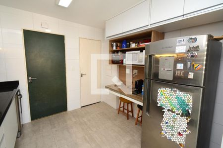 Apartamento à venda com 94m², 2 quartos e 2 vagasCozinha