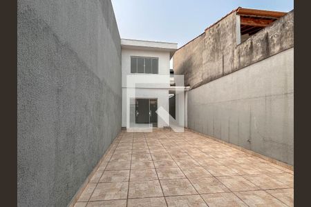 Casa à venda com 144m², 2 quartos e 3 vagasGaragem