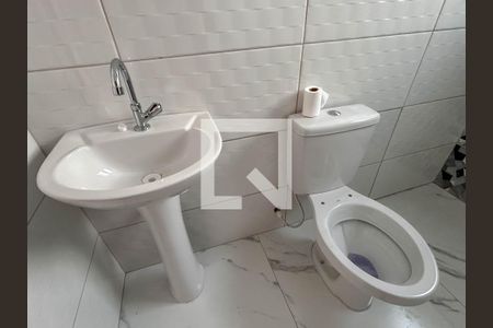 Casa à venda com 144m², 2 quartos e 3 vagasBanheiro 2