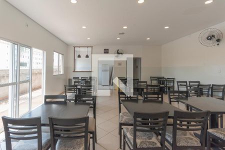 Apartamento à venda com 44m², 2 quartos e 1 vaga Apartamento à venda com 44m², 2 quartos e 1 vagaÁrea comum - Salão de festas