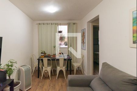 Apartamento à venda com 44m², 2 quartos e 1 vaga Apartamento à venda com 44m², 2 quartos e 1 vagaSala