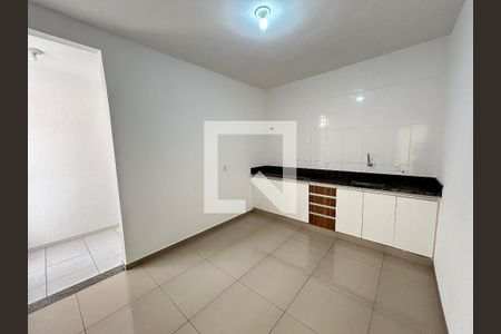 Casa para alugar com 100m², 2 quartos e sem vagaCozinha