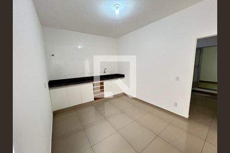 Casa para alugar com 100m², 2 quartos e sem vagaCozinha