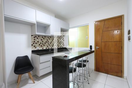 Studio - ambiente cozinha de kitnet/studio para alugar com 1 quarto, 28m² em Vila Divina Pastora, São Paulo