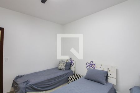 Casa à venda com 450m², 5 quartos e 6 vagasQuarto de hóspede