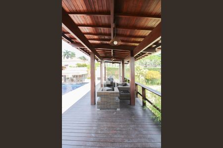 Casa à venda com 450m², 5 quartos e 6 vagasPiscina