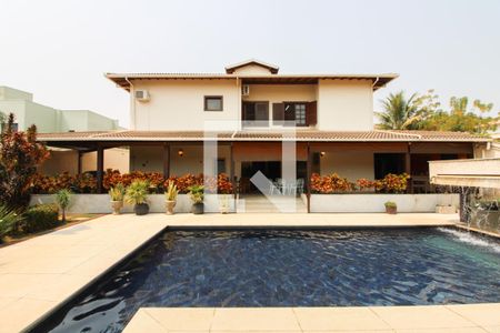 Casa à venda com 450m², 5 quartos e 6 vagasPiscina