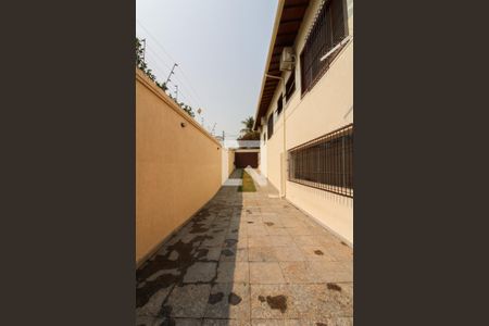 Casa à venda com 450m², 5 quartos e 6 vagasGaragem