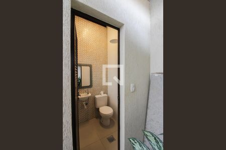 Casa à venda com 450m², 5 quartos e 6 vagasEspaço Gourmet - Banheiro 3