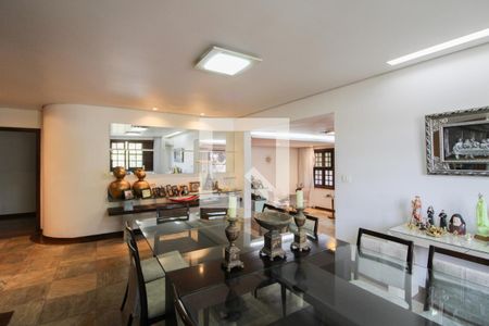 Casa à venda com 450m², 5 quartos e 6 vagasSala de Jantar 1