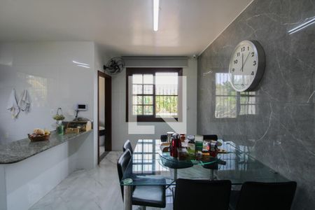 Casa à venda com 450m², 5 quartos e 6 vagasCozinha 1