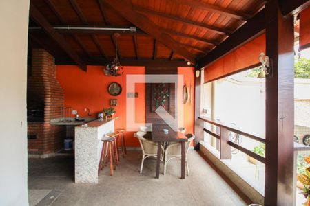 Casa à venda com 450m², 5 quartos e 6 vagasEspaço Gourmet