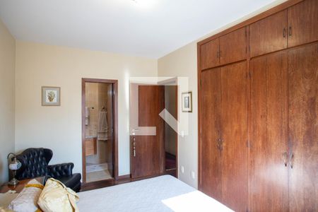 Apartamento à venda com 138m², 4 quartos e 2 vagasSuíte