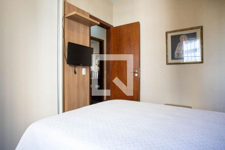 Apartamento à venda com 138m², 4 quartos e 2 vagasQuarto