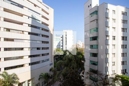 Apartamento à venda com 138m², 4 quartos e 2 vagasVista do Quarto