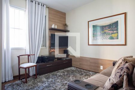 Apartamento à venda com 138m², 4 quartos e 2 vagasSala de TV