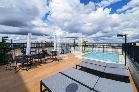 Studio à venda com 27m², 1 quarto e sem vagaÁrea comum - Piscina