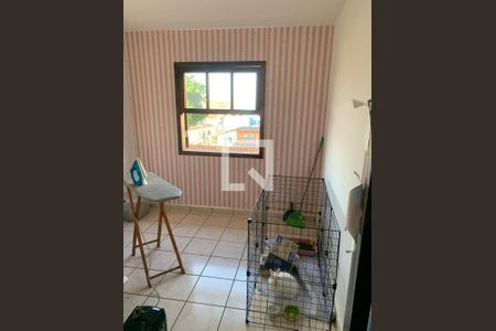 Casa à venda com 200m², 3 quartos e 4 vagasEscritório