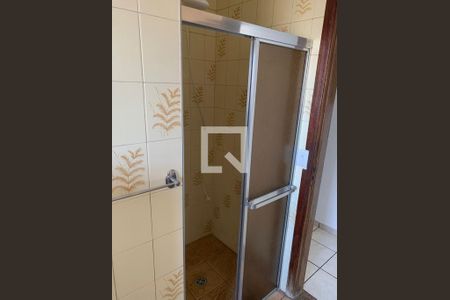 Casa à venda com 200m², 3 quartos e 4 vagasBanheiro