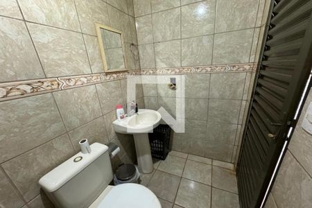 Casa para alugar com 200m², 3 quartos e 2 vagasBanheiro Externo