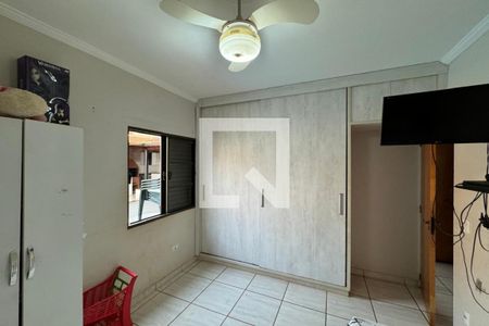 Casa para alugar com 200m², 3 quartos e 2 vagasDormitório 02