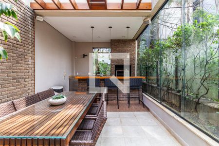 Apartamento para alugar com 70m², 1 quarto e 1 vaga Apartamento para alugar com 70m², 1 quarto e 1 vagaÁrea comum - Churrasqueira