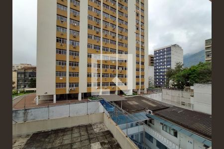 Apartamento à venda com 138m², 4 quartos e 2 vagasVista do Quarto 2