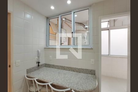 Apartamento à venda com 138m², 4 quartos e 2 vagasCozinha
