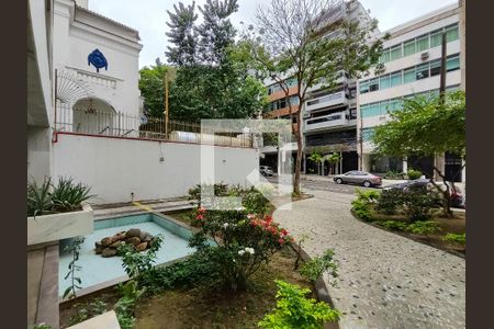 Apartamento à venda com 138m², 4 quartos e 2 vagasFachada e portaria