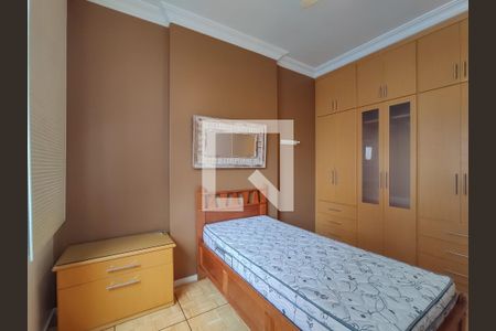 Apartamento à venda com 138m², 4 quartos e 2 vagasQuarto 2