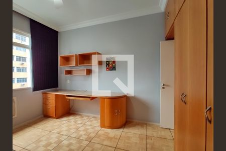 Apartamento à venda com 138m², 4 quartos e 2 vagasQuarto 3