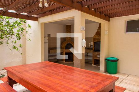 Apartamento para alugar com 132m², 3 quartos e 2 vagas Apartamento para alugar com 132m², 3 quartos e 2 vagasÁREA COMUM - CHURRASQUEIRA