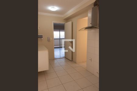 Apartamento para alugar com 132m², 3 quartos e 2 vagas Apartamento para alugar com 132m², 3 quartos e 2 vagasCOZINHA