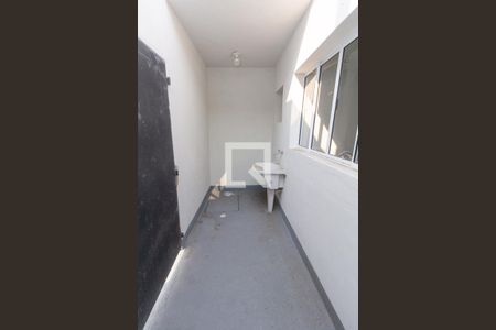 Casa para alugar com 50m², 1 quarto e sem vagaÁrea de Serviço