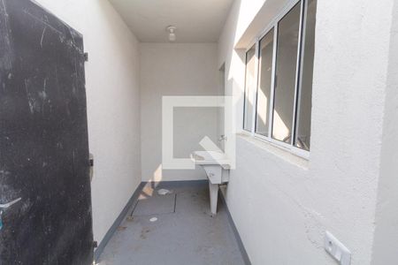 Casa para alugar com 50m², 1 quarto e sem vagaÁrea de Serviço