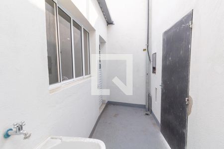 Casa para alugar com 50m², 1 quarto e sem vagaÁrea de Serviço