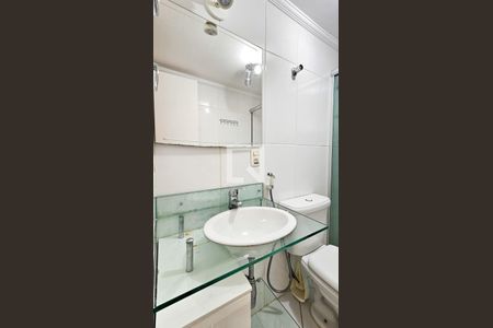 Apartamento para alugar com 70m², 3 quartos e 2 vagasBanheiro