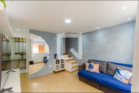 Sala de casa de condomínio para alugar com 2 quartos, 70m² em Vila Clarice, São Paulo