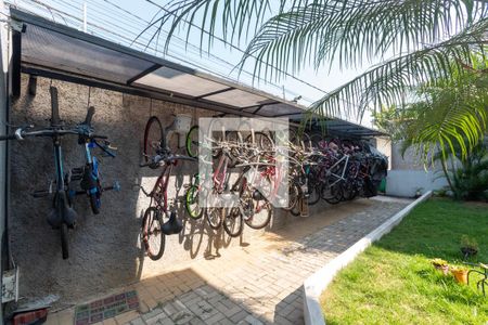 Casa de condomínio à venda com 50m², 2 quartos e 1 vaga Casa de condomínio à venda com 50m², 2 quartos e 1 vagaBicicletário