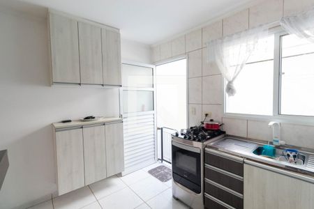 Casa de condomínio à venda com 50m², 2 quartos e 1 vaga Casa de condomínio à venda com 50m², 2 quartos e 1 vagaCozinha