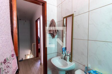 Casa de condomínio à venda com 50m², 2 quartos e 1 vaga Casa de condomínio à venda com 50m², 2 quartos e 1 vagaBanheiro